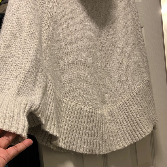 Maison Jules Cream Knit Poncho - Picture 4 of 10